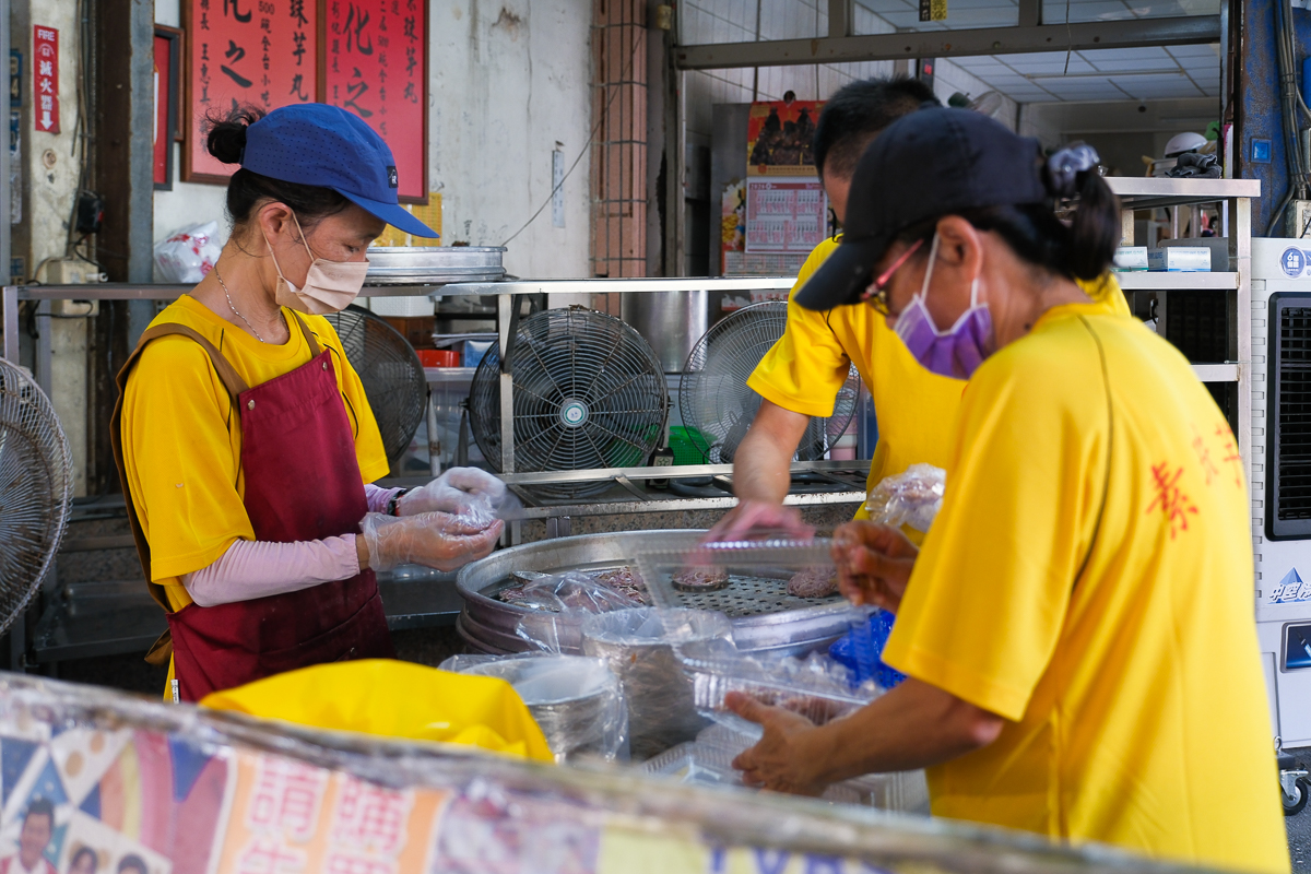 彰化鹿港|素珠芋丸.鹿港老街排隊美食,榮獲第一屆台灣500推薦 @飛天璇的口袋 彰化鹿港|素珠芋丸.鹿港老街排隊美食,榮獲第一屆台灣500推薦 @飛天璇的口袋