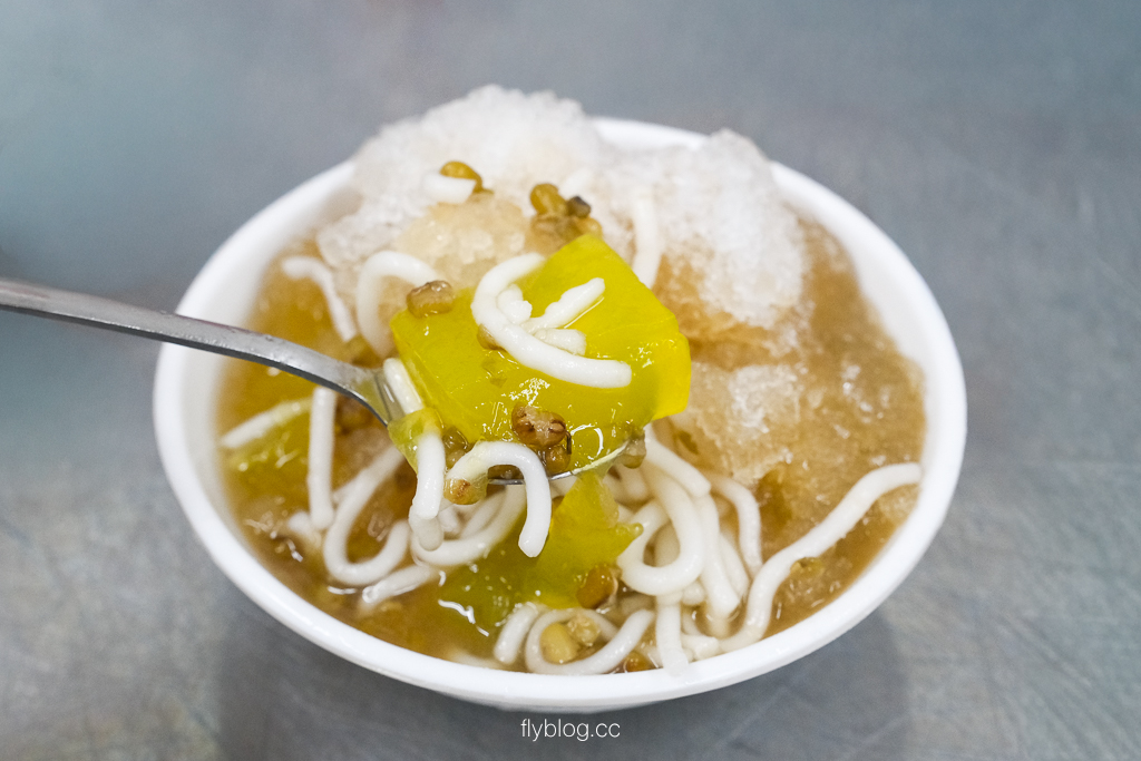 彰化鹿港|源記粉粿冰.鹿港第一市場銅板美食,一碗30冰只要50元 彰化鹿港|源記粉粿冰.鹿港第一市場銅板美食,一碗30冰只要50元