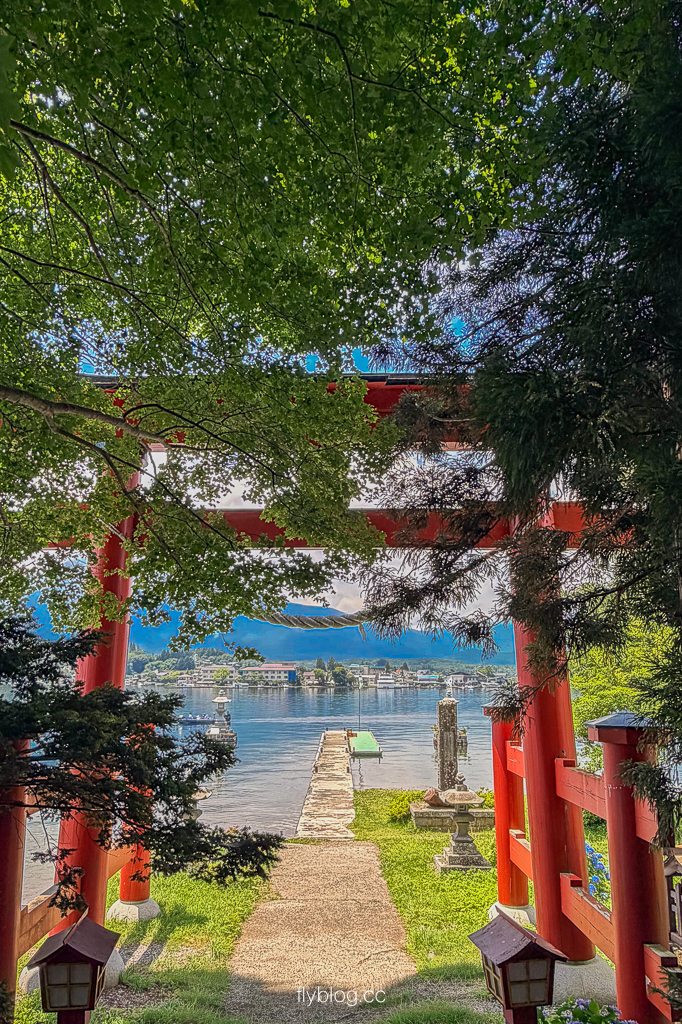日本長野｜野尻湖．探索瑟琶島上的宇賀神社，湖底為史前化石與石器發掘地 @飛天璇的口袋