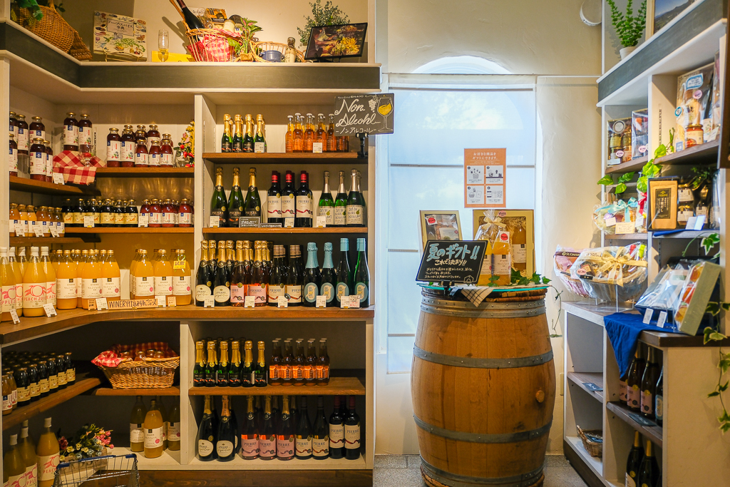 日本長野｜久世福商店 本店 St. Cousair Winery．歐式莊園裡的美味探險，長野必訪美食景點 @飛天璇的口袋