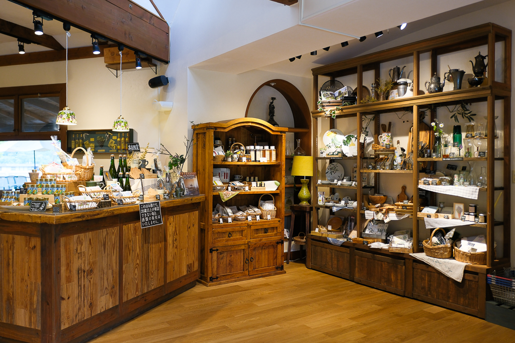 日本長野｜久世福商店 本店 St. Cousair Winery．歐式莊園裡的美味探險，長野必訪美食景點 @飛天璇的口袋