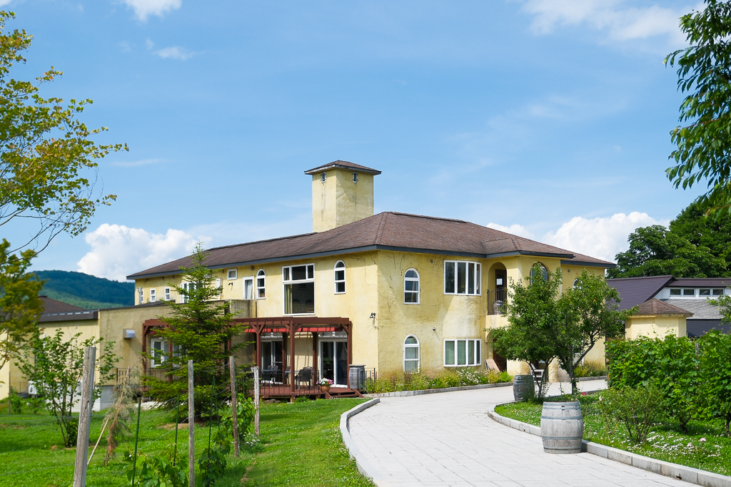 日本長野｜久世福商店 本店 St. Cousair Winery．歐式莊園裡的美味探險，長野必訪美食景點 @飛天璇的口袋