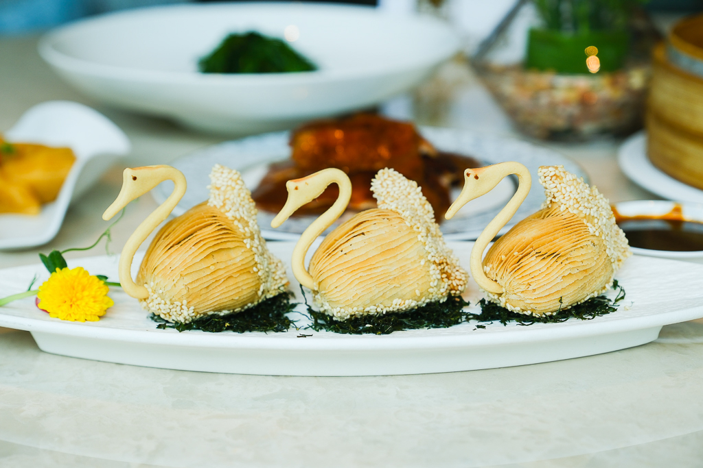 【臺中勤美洲際酒店】開箱台中頂級飯店！采月鍋品粵式海陸火鍋、附設保齡球館的Rolling酒吧、米其林入選明娟樓烤鴨、沐檸百匯早餐 @飛天璇的口袋