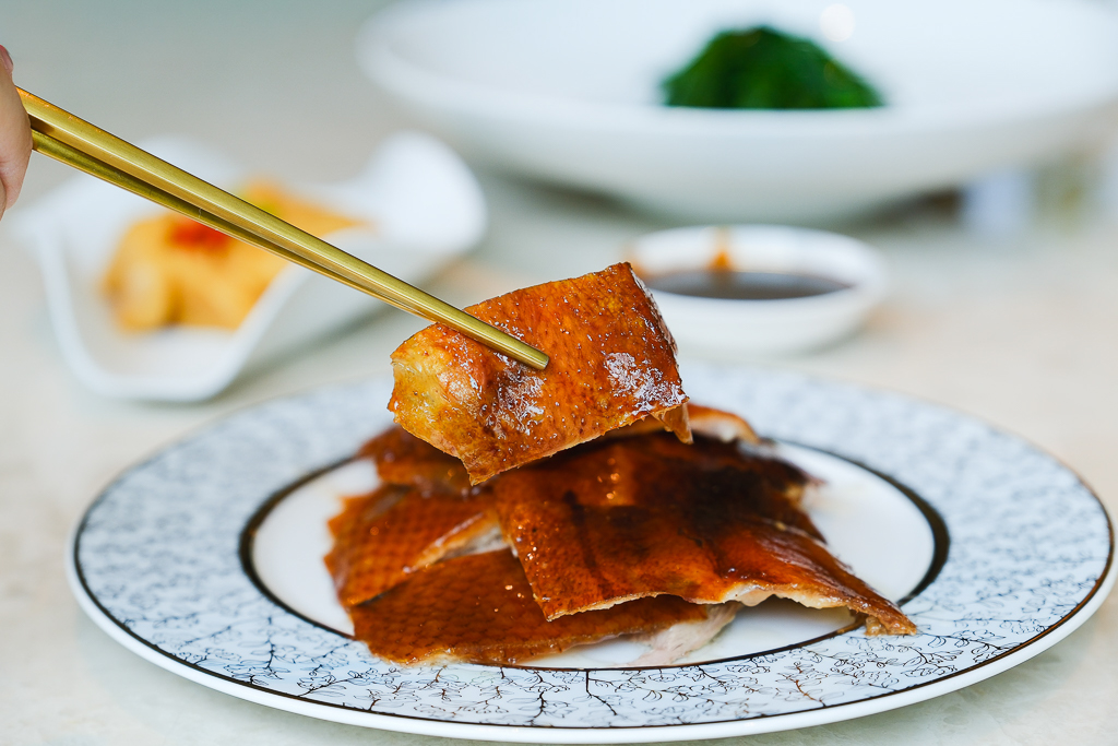 【臺中勤美洲際酒店】開箱台中頂級飯店！采月鍋品粵式海陸火鍋、附設保齡球館的Rolling酒吧、米其林入選明娟樓烤鴨、沐檸百匯早餐 @飛天璇的口袋