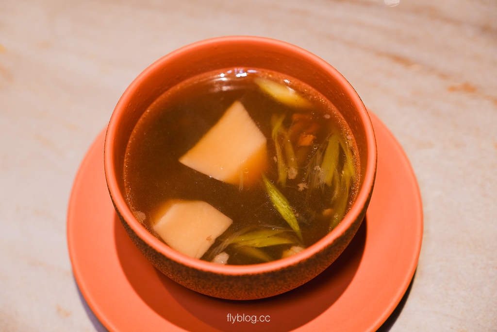 台中北屯「島語」漢神洲際店|必吃龍蝦、海鮮吃到飽全攻略!訂位、價位、交通、必點菜色全解析 @飛天璇的口袋 台中北屯「島語」漢神洲際店|必吃龍蝦、海鮮吃到飽全攻略!訂位、價位、交通、必點菜色全解析 @飛天璇的口袋