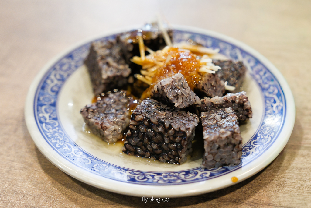 台中中區｜柳川東路米粉湯，搬家囉！第二市場好吃的米粉湯老店 @飛天璇的口袋