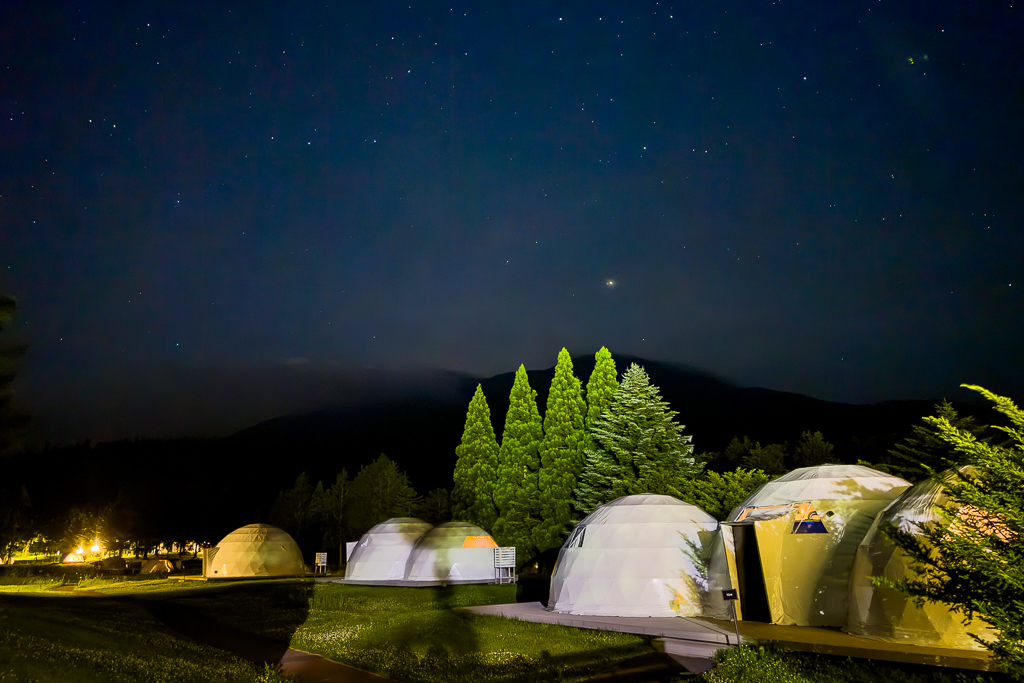日本長野｜GLAMPROOK 飯綱高原．海拔1000m高山景緻，一泊四食豪華露營，超美璀璨星空體驗 @飛天璇的口袋