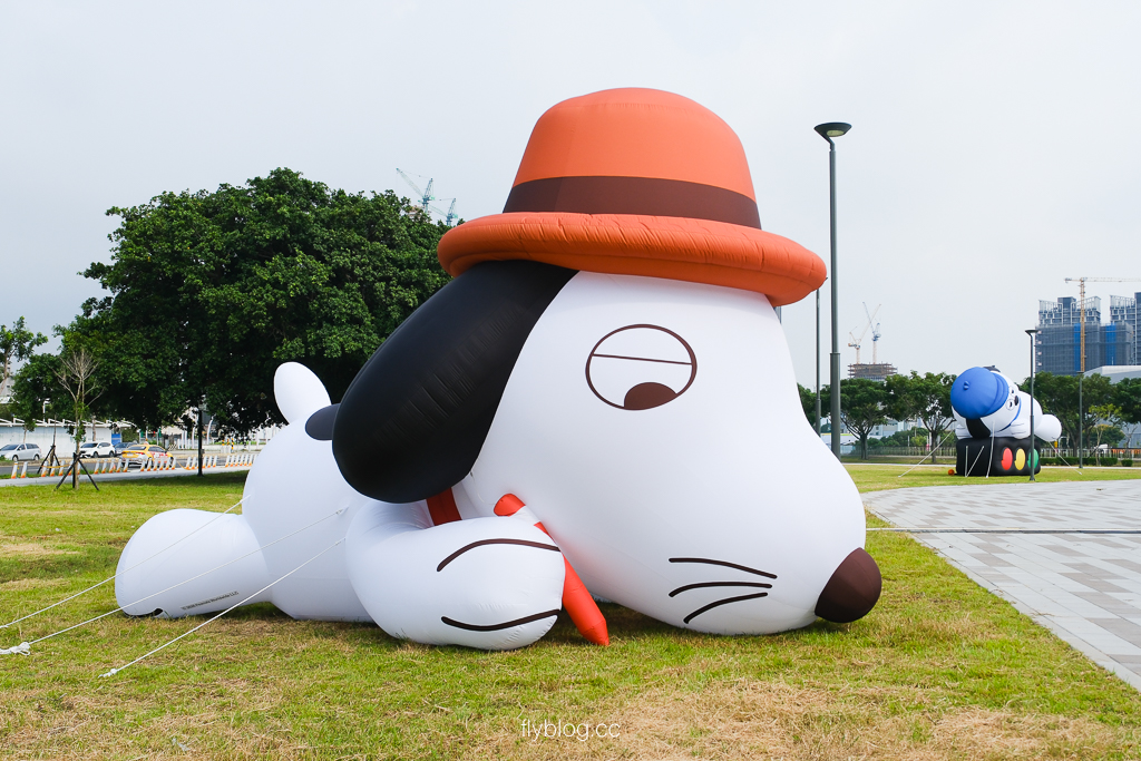 【台中水湳轉運站】6公尺高史努比家族現身,還有可愛的班馬線交通看板 @飛天璇的口袋 【台中水湳轉運站】6公尺高史努比家族現身,還有可愛的班馬線交通看板 @飛天璇的口袋