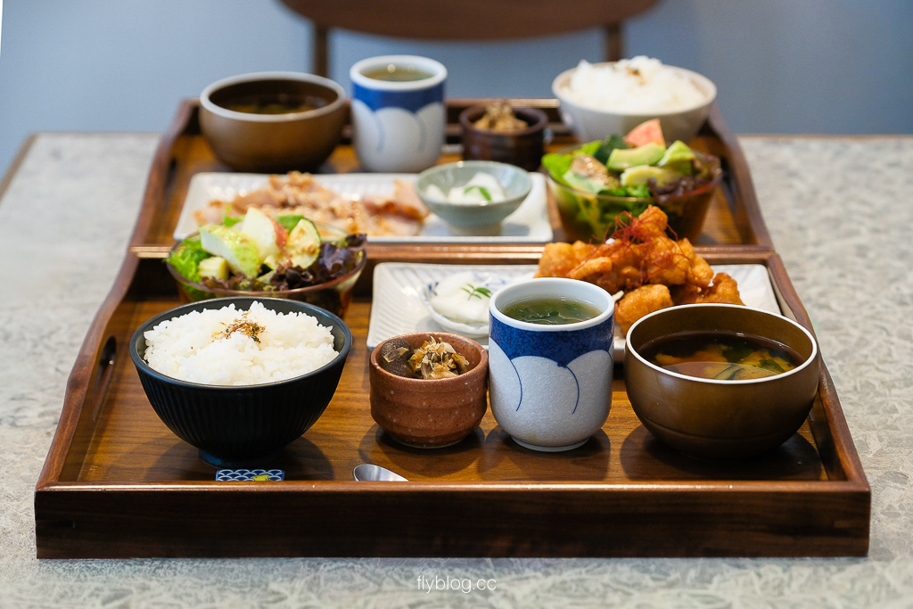 台中北區｜MOBU CAFE．原Supple甜點工作室，有定食也有咖啡甜點 @飛天璇的口袋