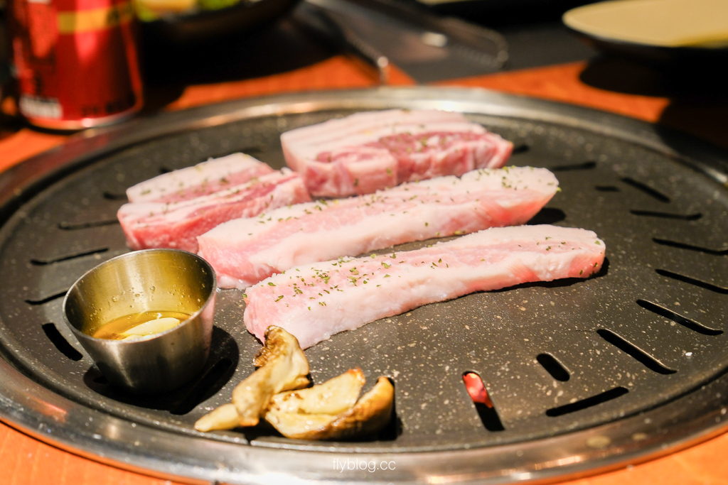 韓國釜山｜九號韓牛西面店．1++頂級韓牛燒肉推薦，入口即化美味大公開！ @飛天璇的口袋