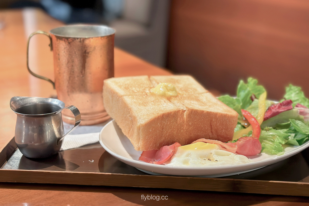 台北中正｜上島珈琲店 站前店．早午餐185元起附飲料，台北車站不限時咖啡館 @飛天璇的口袋