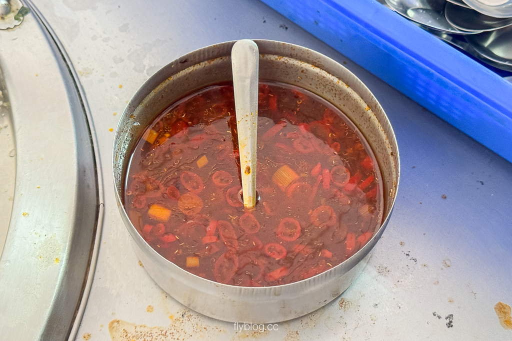 台中豐原｜老三元爌肉飯．傳承三代的老味道重出江湖，在地人從小吃到大的古早味 @飛天璇的口袋