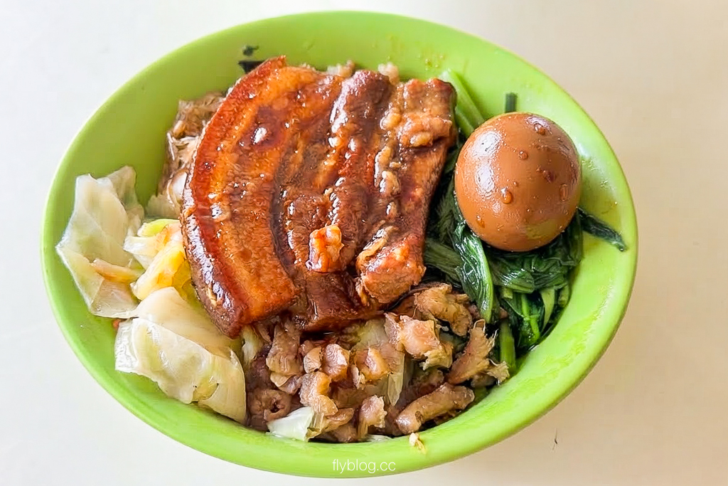 台中豐原｜老三元爌肉飯．傳承三代的老味道重出江湖，在地人從小吃到大的古早味 @飛天璇的口袋