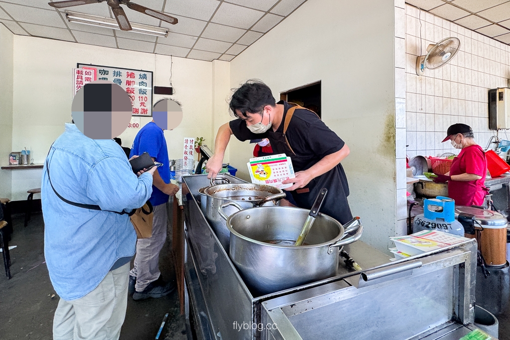 台中豐原｜老三元爌肉飯．傳承三代的老味道重出江湖，在地人從小吃到大的古早味 @飛天璇的口袋
