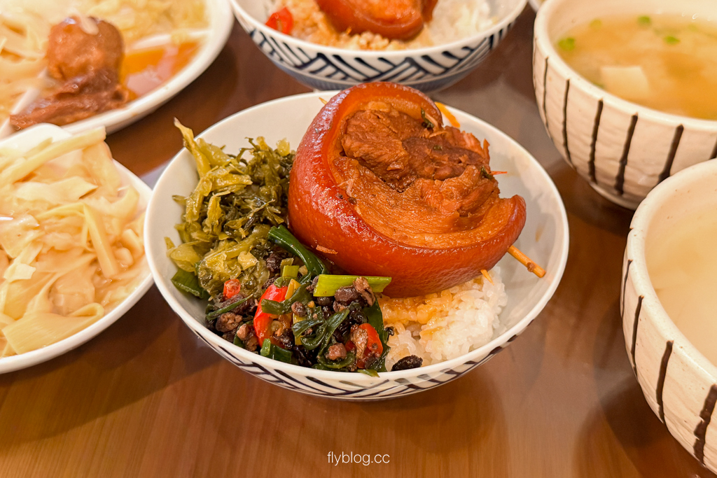 The Wang｜台中米其林餐盤推介，28天乾式熟成丁骨牛排 @飛天璇的口袋