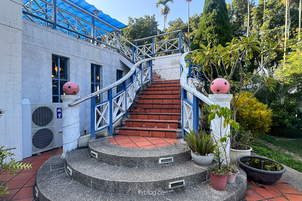 南投美食｜赤腳精靈窯烤麵包．139縣道景觀餐廳，窯烤麵包、下午茶、遛小孩好去處 @飛天璇的口袋