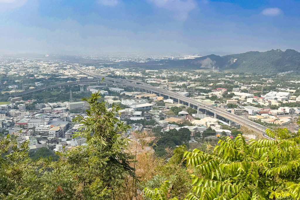 台中豐原｜蜈蚣崎登山步道：690m緩坡卵石步道、林蔭小徑，親子健行首選 (附停車廁所資訊) @飛天璇的口袋