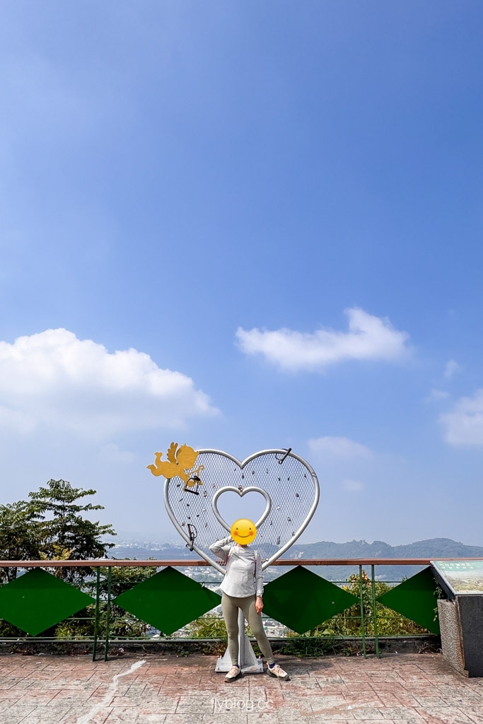 台中豐原｜蜈蚣崎登山步道：690m緩坡卵石步道、林蔭小徑，親子健行首選 (附停車廁所資訊) @飛天璇的口袋
