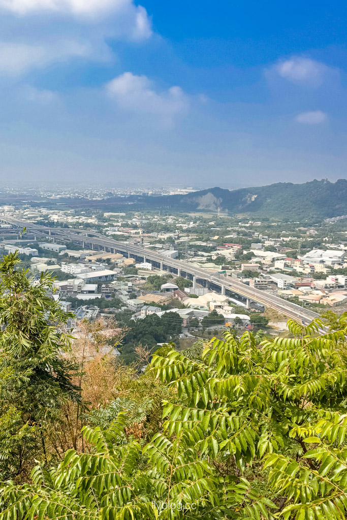 台中豐原｜蜈蚣崎登山步道：690m緩坡卵石步道、林蔭小徑，親子健行首選 (附停車廁所資訊) @飛天璇的口袋