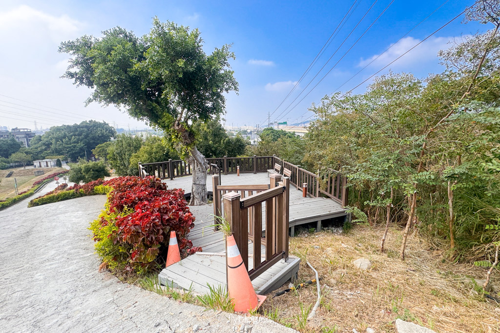 台中豐原｜蜈蚣崎登山步道：690m緩坡卵石步道、林蔭小徑，親子健行首選 (附停車廁所資訊) @飛天璇的口袋