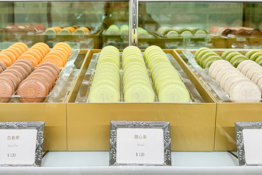 台中北屯｜Ladur&eacute;e 漢神洲際店．巴黎的百年甜點名店，法國馬卡龍第一品牌 @飛天璇的口袋