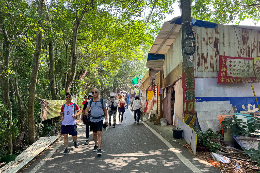 彰化員林|藤山步道.全台最熱鬧的綠意秘境,邊走邊玩、賞花吃美食! @飛天璇的口袋 彰化員林|藤山步道.全台最熱鬧的綠意秘境,邊走邊玩、賞花吃美食! @飛天璇的口袋