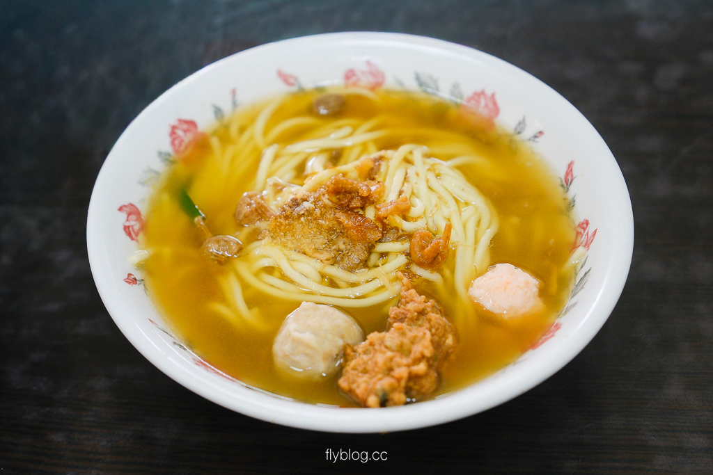 台中中區｜聰明擔仔麵(成功路)．喜歡爌肉飯的一定知道，不過個人更推薦擔仔麵 @飛天璇的口袋