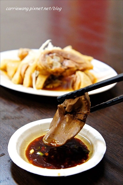【台中小吃美食】北港王鴨肉飯。經營55個年頭的銅板美食，道地的好味道 @飛天璇的口袋
