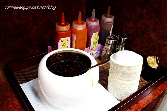 【台中小吃美食】北港王鴨肉飯。經營55個年頭的銅板美食，道地的好味道 @飛天璇的口袋