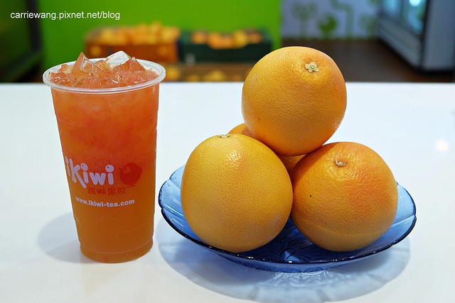 【台中飲品推薦】ikiwi趣味果飲。使用當季新鮮水果，手搖飲料也可以喝的很健康，還有 $29元最優惠的當季好康 @飛天璇的口袋