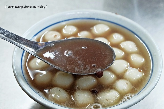 羅東紅豆湯圓｜超過40年歷史，羅東夜市銅板美食，號稱全台最好吃的紅豆湯圓 @飛天璇的口袋