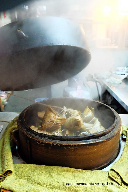羅東肉粽李｜位於羅東夜市周邊騎樓，營業62年的在地美味，食尚玩家有報導 @飛天璇的口袋