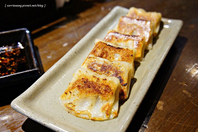 【台北拉麵推薦】樂麵屋@永康店。來自日本九州，客製化的口味，味道不錯，只是油蔥酥的味道重了一點 @飛天璇的口袋