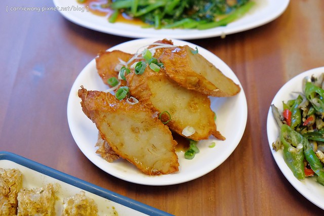 台中北屯｜大山牛肉麵，小菜選擇性多而且很好吃，牛肉麵是傳統的好味道 @飛天璇的口袋