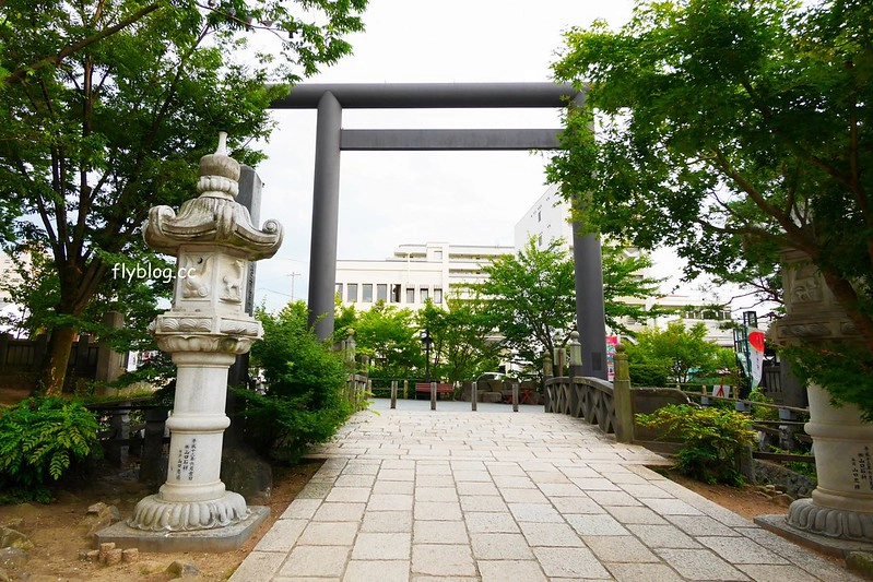 日本長野｜松本城．日本五大國寶城之一，日本最古老的五層六樓天守閣，門票售價以及交通方式資訊 @飛天璇的口袋