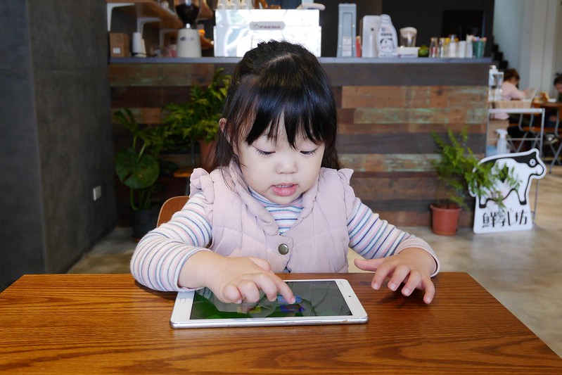 華為平板電腦 HUAWEI MediaPad M3 Lite┃最適合親子共用的平板電腦，可以親子互動娛樂也可以記錄生活的感動 @飛天璇的口袋