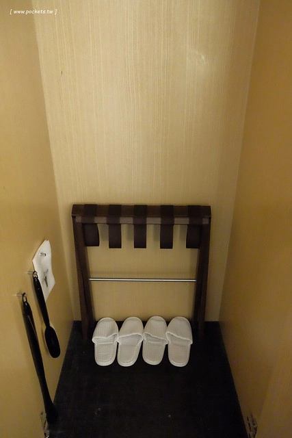 【日本福岡】博多Forza飯店．Hotel Forza Hakata~地點位子超方便，博多車站步行2分鐘，房間附免費Wi-Fi上網，還有雀巢咖啡膠囊機和按摩枕 @飛天璇的口袋
