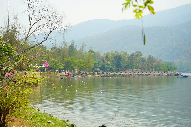 泰國清邁｜惠登淘國家公園 Huay Tung Tao Lake｜清邁郊外新景點，在湖畔餐廳享用正統泰式料理 @飛天璇的口袋