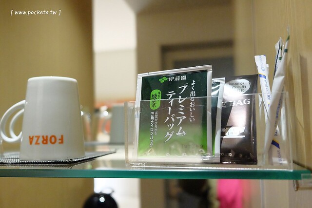 日本福岡｜博多弗爾劄飯店 Hotel Forza Hakataeki．博多車站步行2分鐘，房間附咖啡膠囊機和按摩枕 @飛天璇的口袋