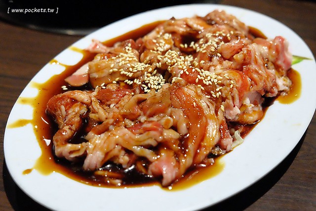 高麗屋：平價又美味的韓式料理，份量多到會吃不完，用餐時間人潮絡繹不絕 @飛天璇的口袋
