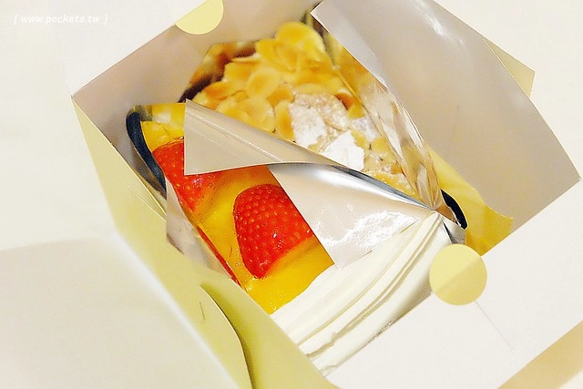 【日本愛知】Harbs~名古屋Harbs總店朝聖，清爽到令人髮指的鮮奶油，還有內行人必吃的水果千層蛋糕 @飛天璇的口袋