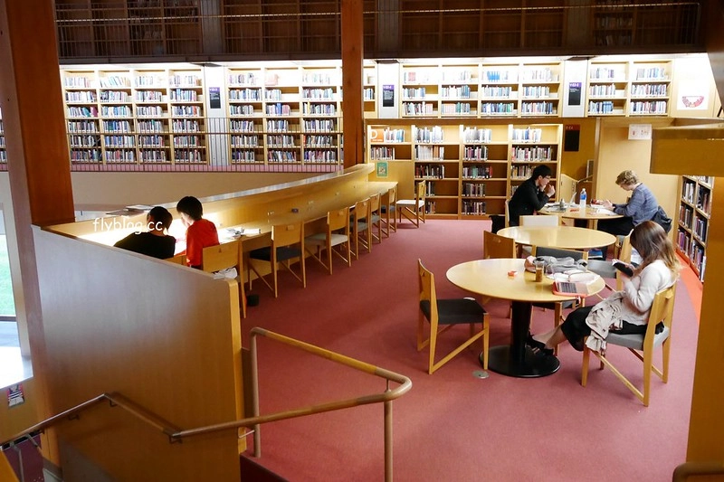 日本東北┃秋田旅遊景點：日本最美的圖書館之稱，國際教養大學中嶋紀念圖書館，365天24小時都不打烊 @飛天璇的口袋