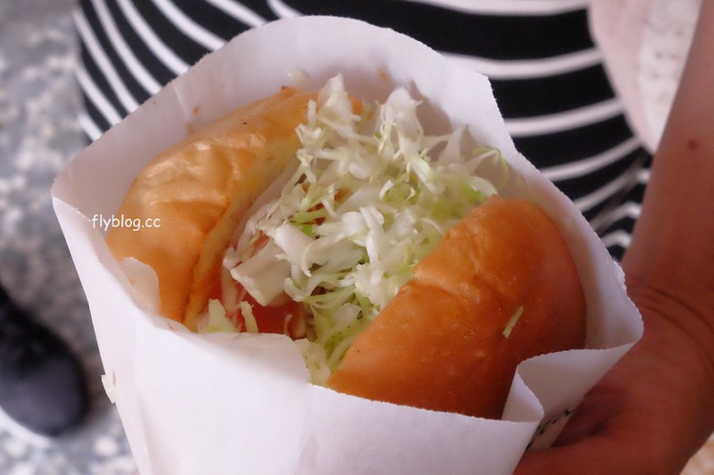 嘉義東區｜蓬萊漢堡：麵包店裡面賣漢堡，嘉義人記憶中的美味，食尚玩家採訪報導 @飛天璇的口袋