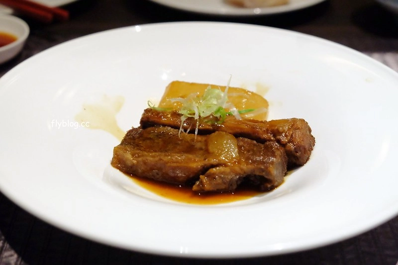 台中西屯｜名人坊，香港隱世廚神的私房料理，餐點細膩有層次感 @飛天璇的口袋