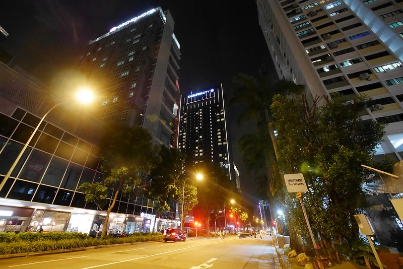 新加坡卡爾登城市飯店．Carlton City Hotel Singapore┃新加坡飯店推薦：距離Tanjong Pagar地鐵站2分鐘，鄰近Maxwell美食廣場，對面就有FairPrice，附近有7-11 @飛天璇的口袋