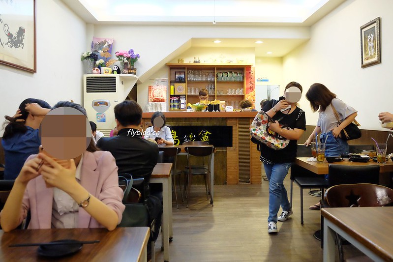 半島鐵盒茶餐廳｜香港人開的茶餐廳，餐點平價好吃推薦 @飛天璇的口袋