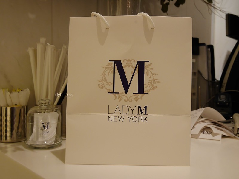 【香港中環】Lady M~紐約來的殿堂級千層蛋糕，玫瑰千層蛋糕全球獨家香港限定 @飛天璇的口袋