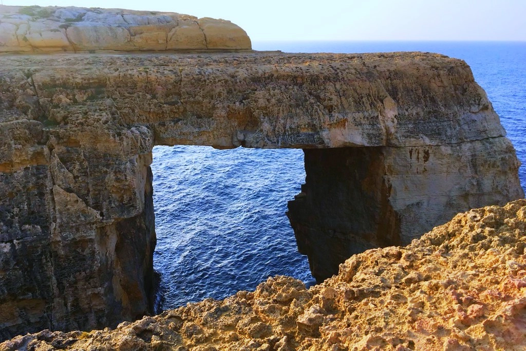 Malta馬爾他的三個藍┃歐洲馬爾他：電影特洛伊木馬取景地藍洞Blue Grotto、權力遊戲拍攝地藍窗Azure Window、馬爾他最美的海域藍湖Blue Lagoon @飛天璇的口袋