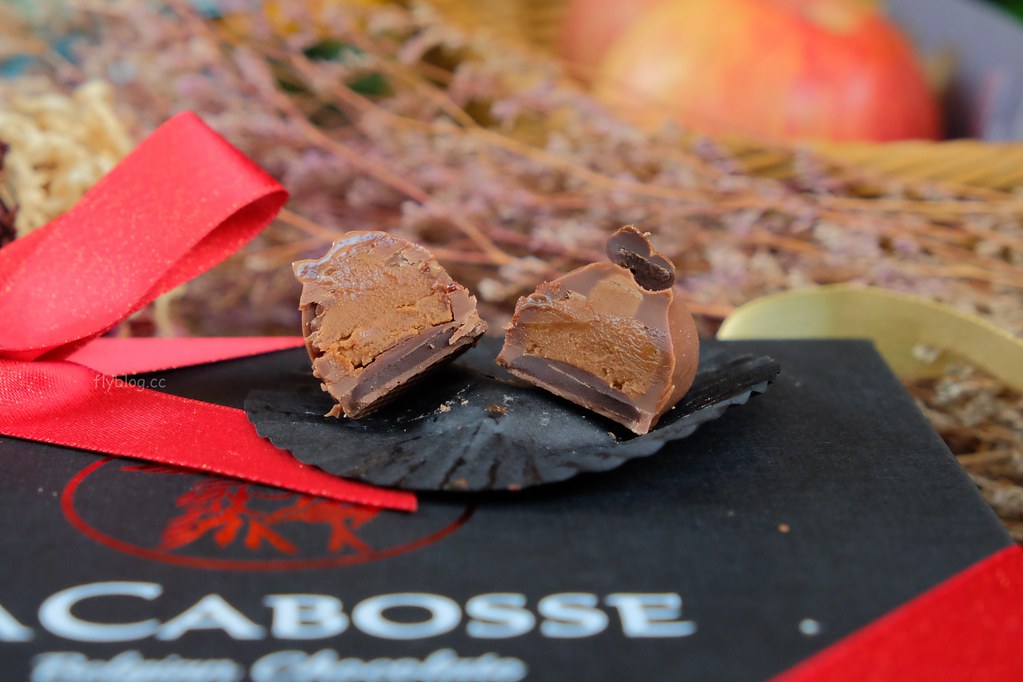 La Cabosse 比利時巧克力：世界巧克力大賽ICA銀牌，100%比利時原裝進口 X 減糖且不添加植物油 X 最新鮮高檔的原料 @飛天璇的口袋