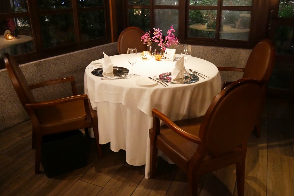 PRIME ONE牛排館．台北花園大酒店：米其林指南餐盤推薦，30天溼式乾式牛排專賣 @飛天璇的口袋